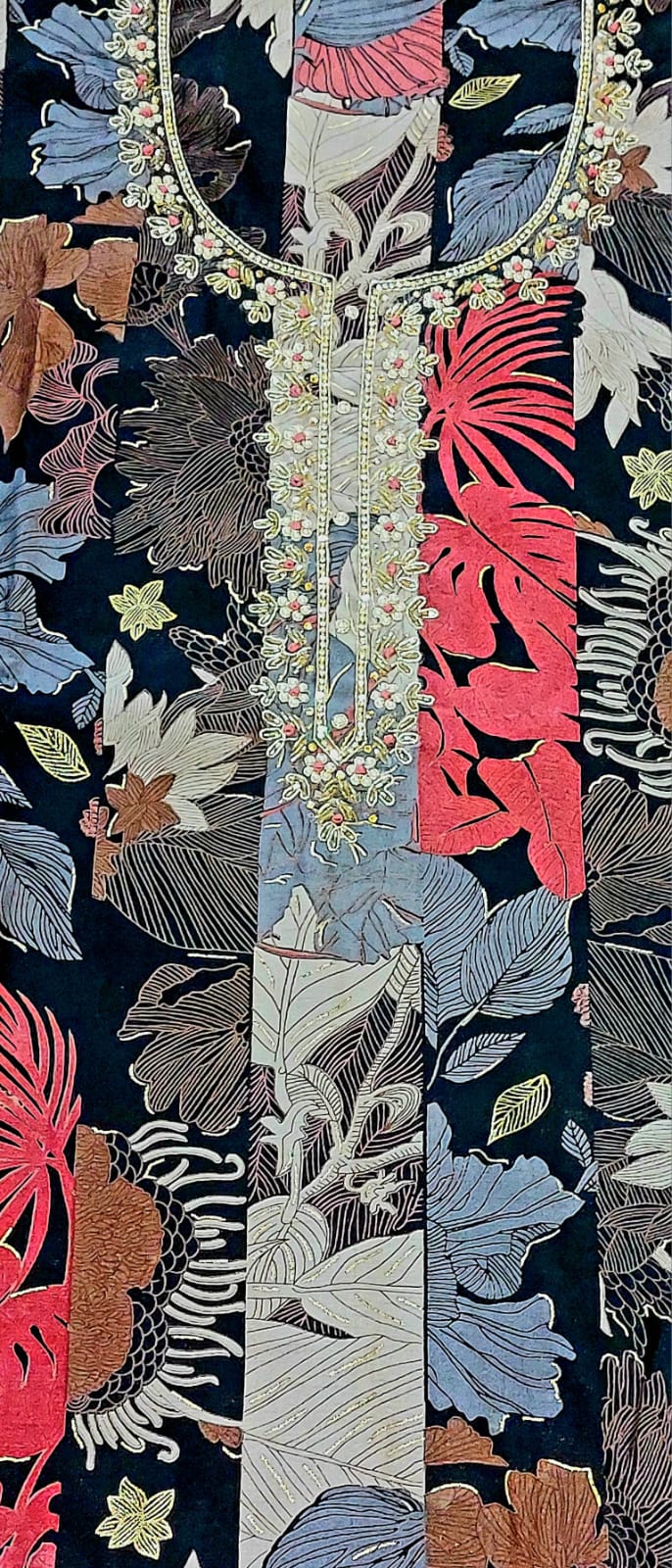 Floral Embroidered Cotton Silk Suit in Black & Mehroon – Perfect for Parties