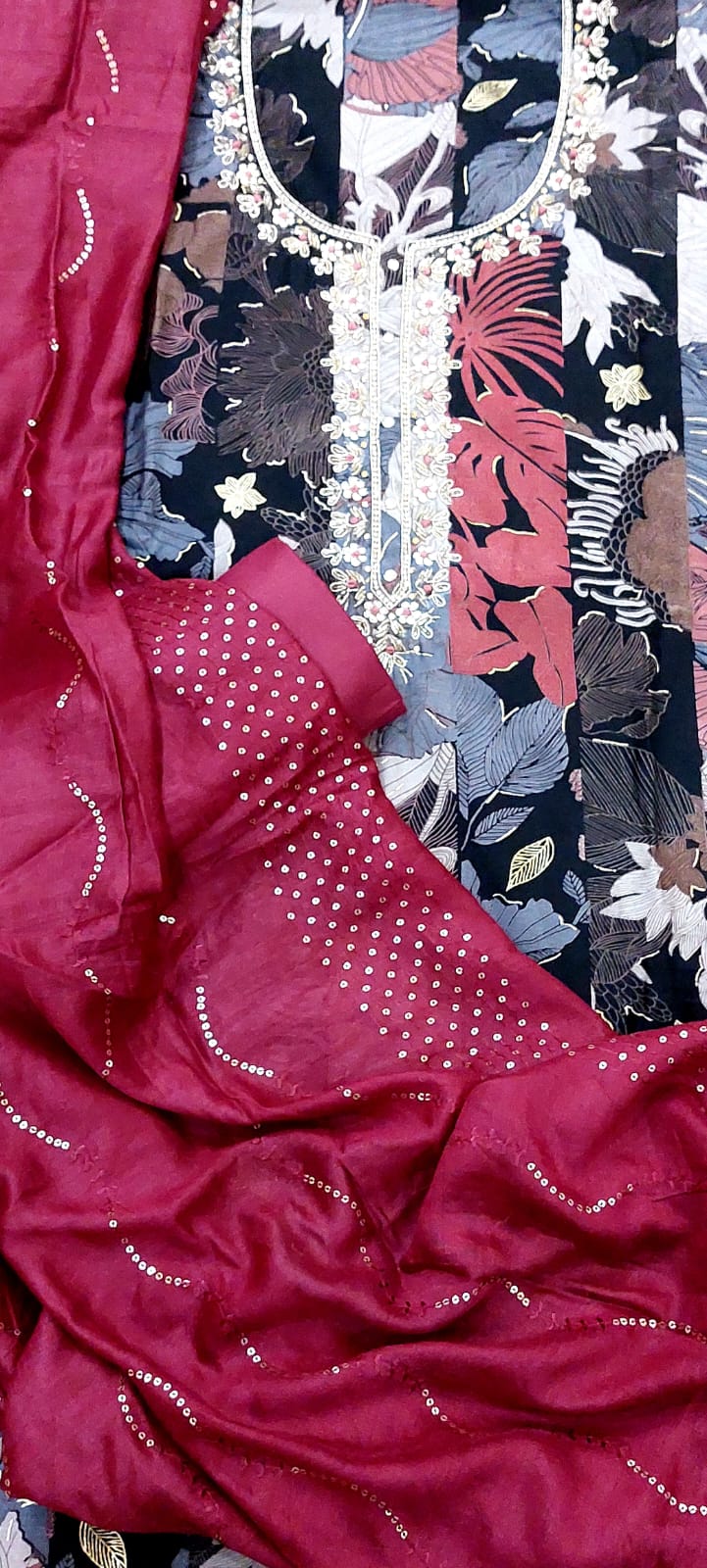 Floral Embroidered Cotton Silk Suit in Black & Mehroon – Perfect for Parties